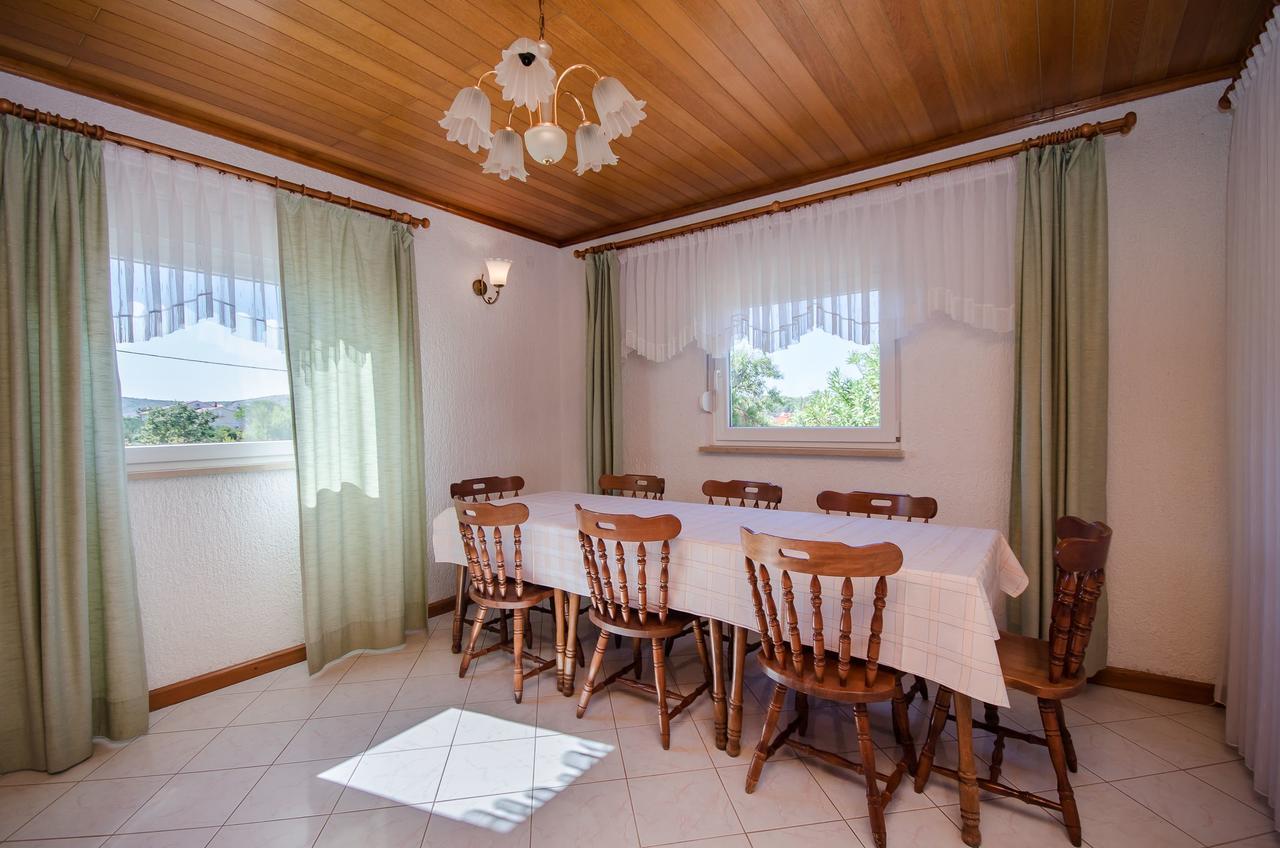 Apartments Biserka Barbat na Rabu Екстериор снимка